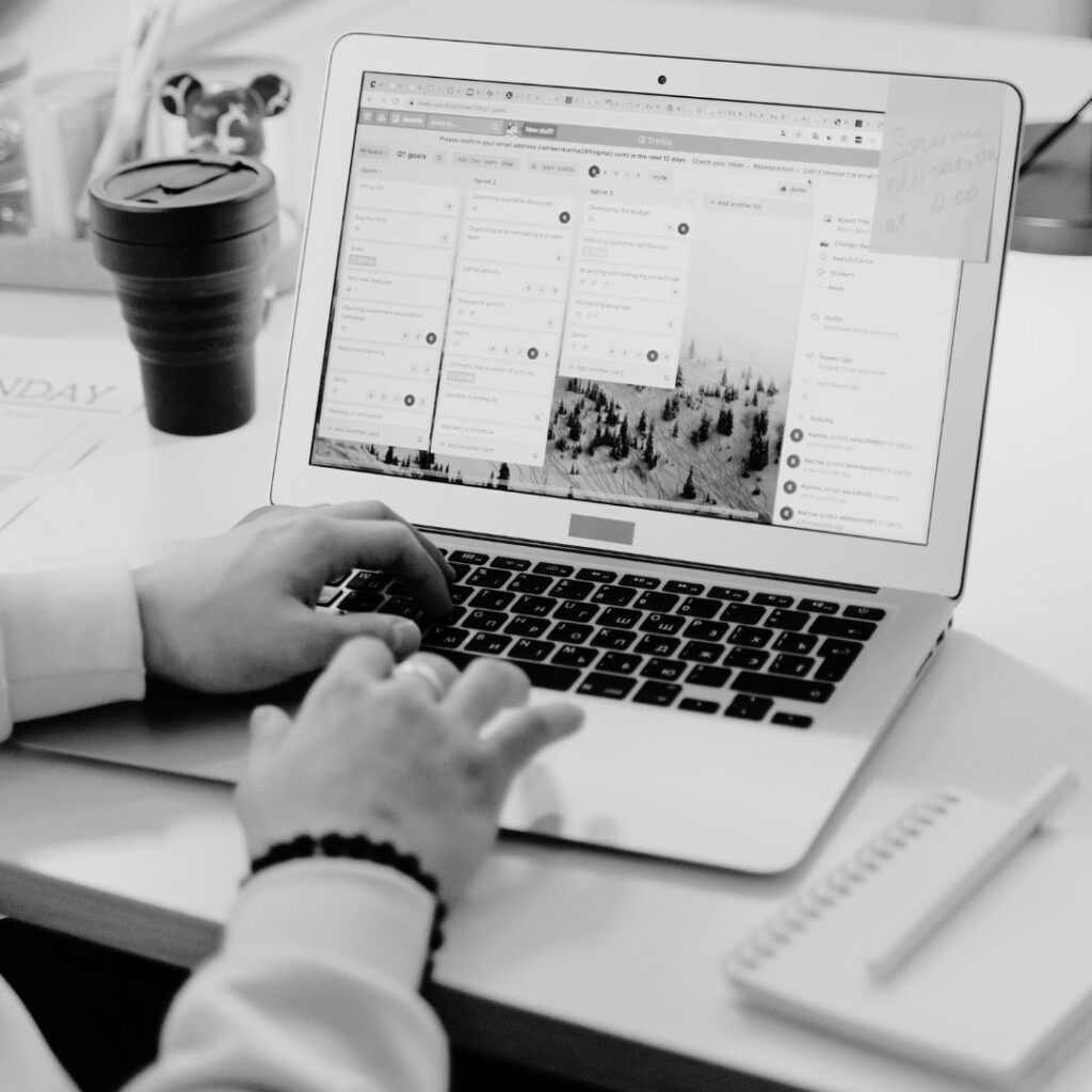 post de instagram empresa marketing verde moderno (1)